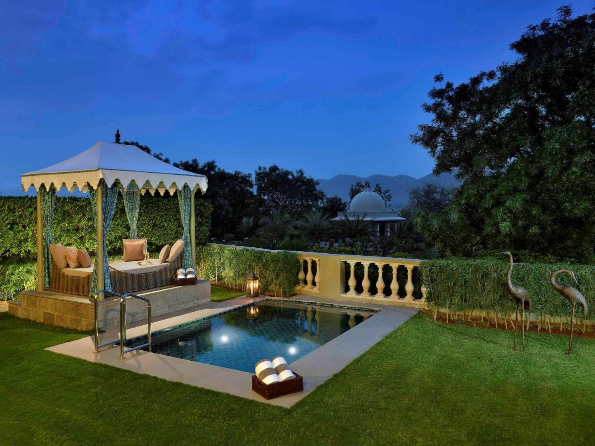 Raffles Udaipur Hotel Bagian luar foto