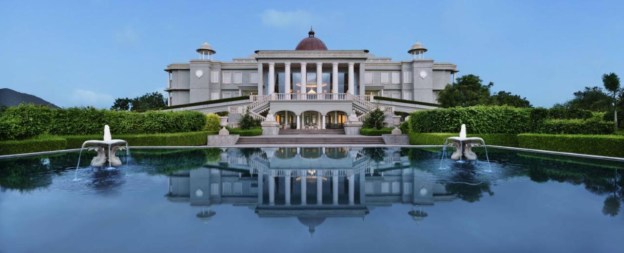 Raffles Udaipur Hotel Bagian luar foto